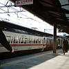 写真：朝の駅構内