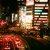 写真：夜の高架橋から